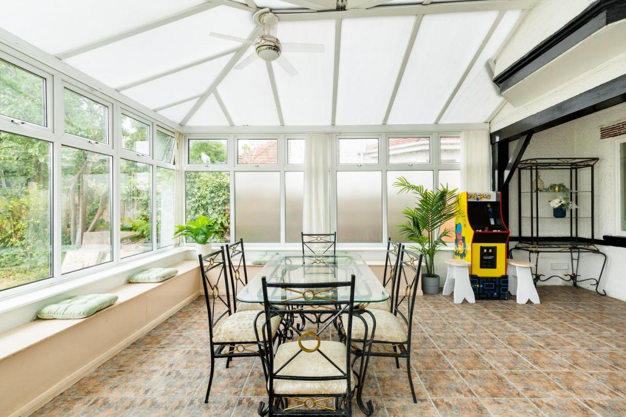 Apartamento Beautiful 6 Bedroom House For 17 Guests Next To Edgbaston Stadium